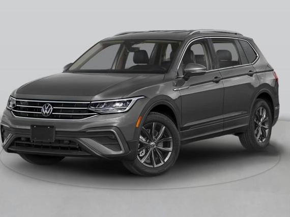 VOLKSWAGEN TIGUAN 4MOTION 2024 3VV8B7AX3RM082755 image